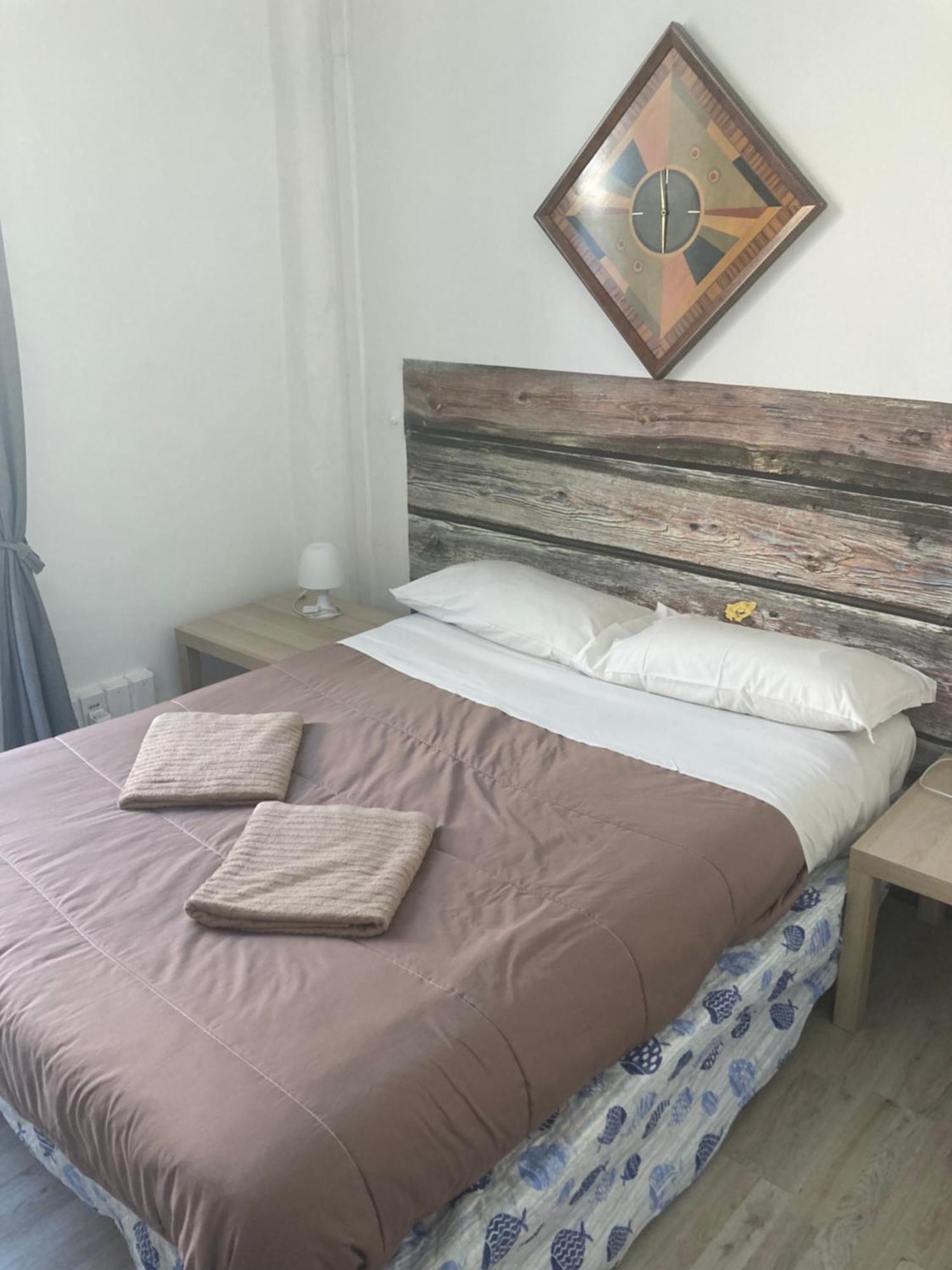 ג'נובה Guest House Roma מראה חיצוני תמונה