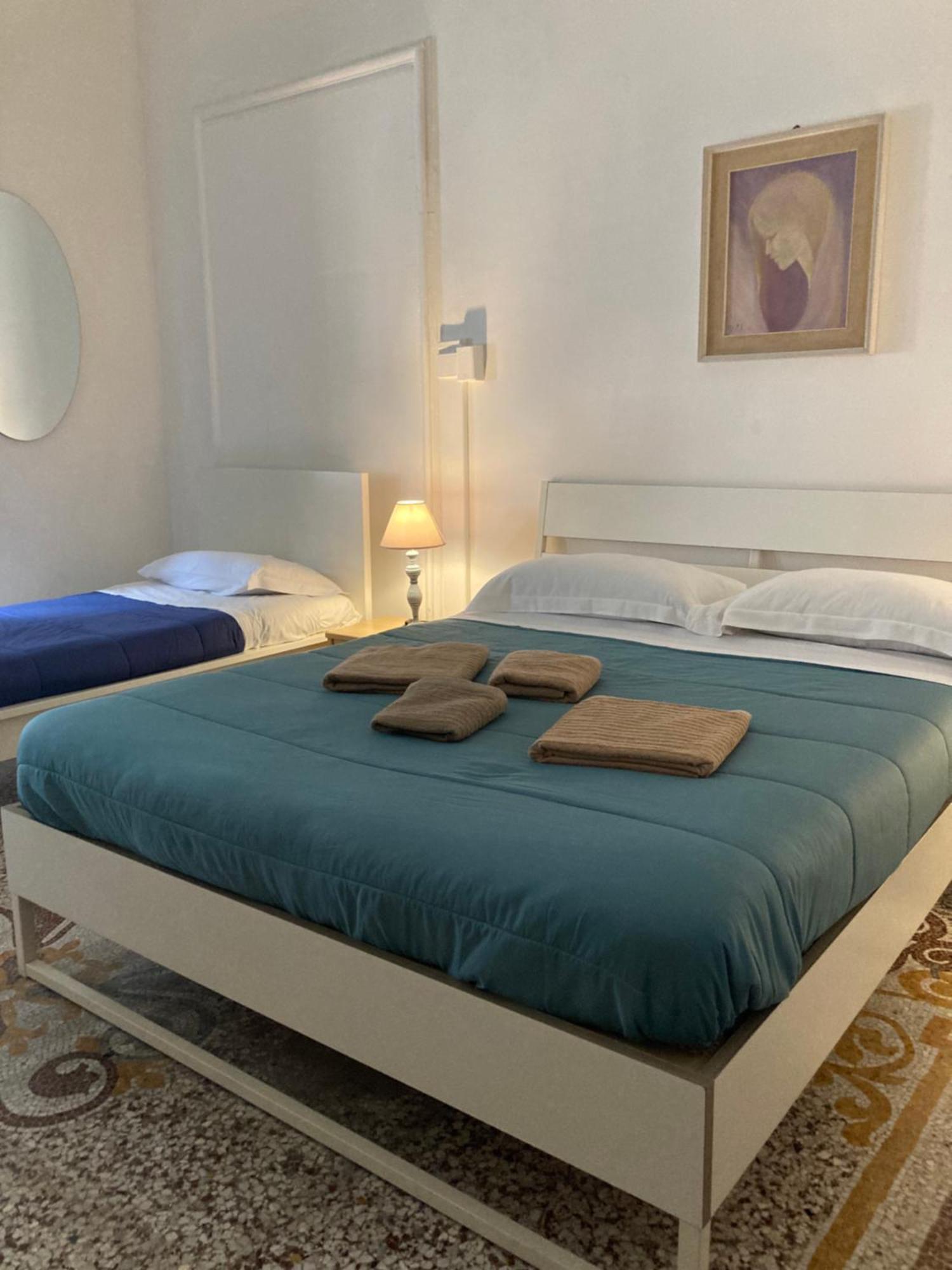 ג'נובה Guest House Roma מראה חיצוני תמונה